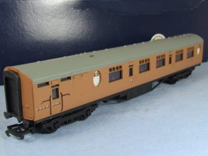 Bachmann 34-427 63' Thompson Composite Brake Post war LNER