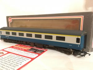 Dapol BR Blue/Grey Intercity 1st Class Open MK2 Coach E3170  E10