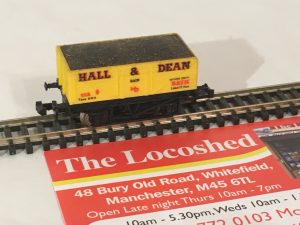 Lima N Gauge  7-plank Open Wagon - 'Hall & Dean - L320734