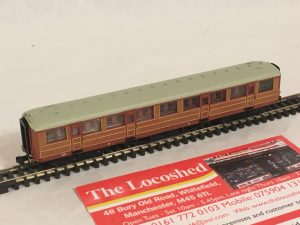 Dapol (N Gauge) Gresley Coach Teak Third Class 60648 Light Bar Ready (NC-209E)