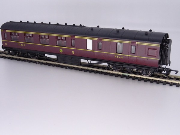 GMR 57 Brake 3rd Corridor LMS 54204-7 (Great Model Railways) - Image 2