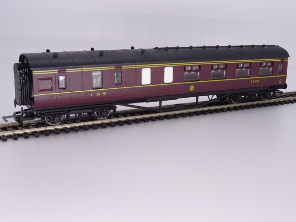 GMR 57 Brake 3rd Corridor LMS 54204-7 (Great Model Railways) - Image 3