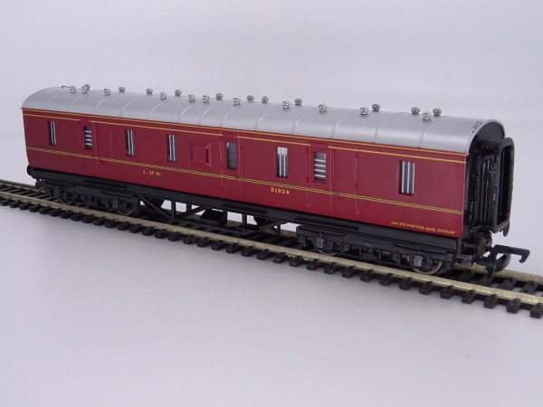 Replica Railways No.12251 50 Parcels Van LMS Crimson 31239 - Image 4