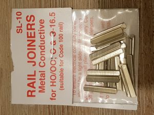 Peco SL-10   Pack of Code 100 Rail joiners Multiscale