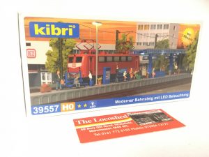 Kibri Modern Platform with LED Lighting HO Kit (39557)