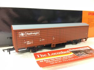 Gaugemaster/PIKO BR Railfreight Bauxite Track Cleaning Wagon (GM4430102)