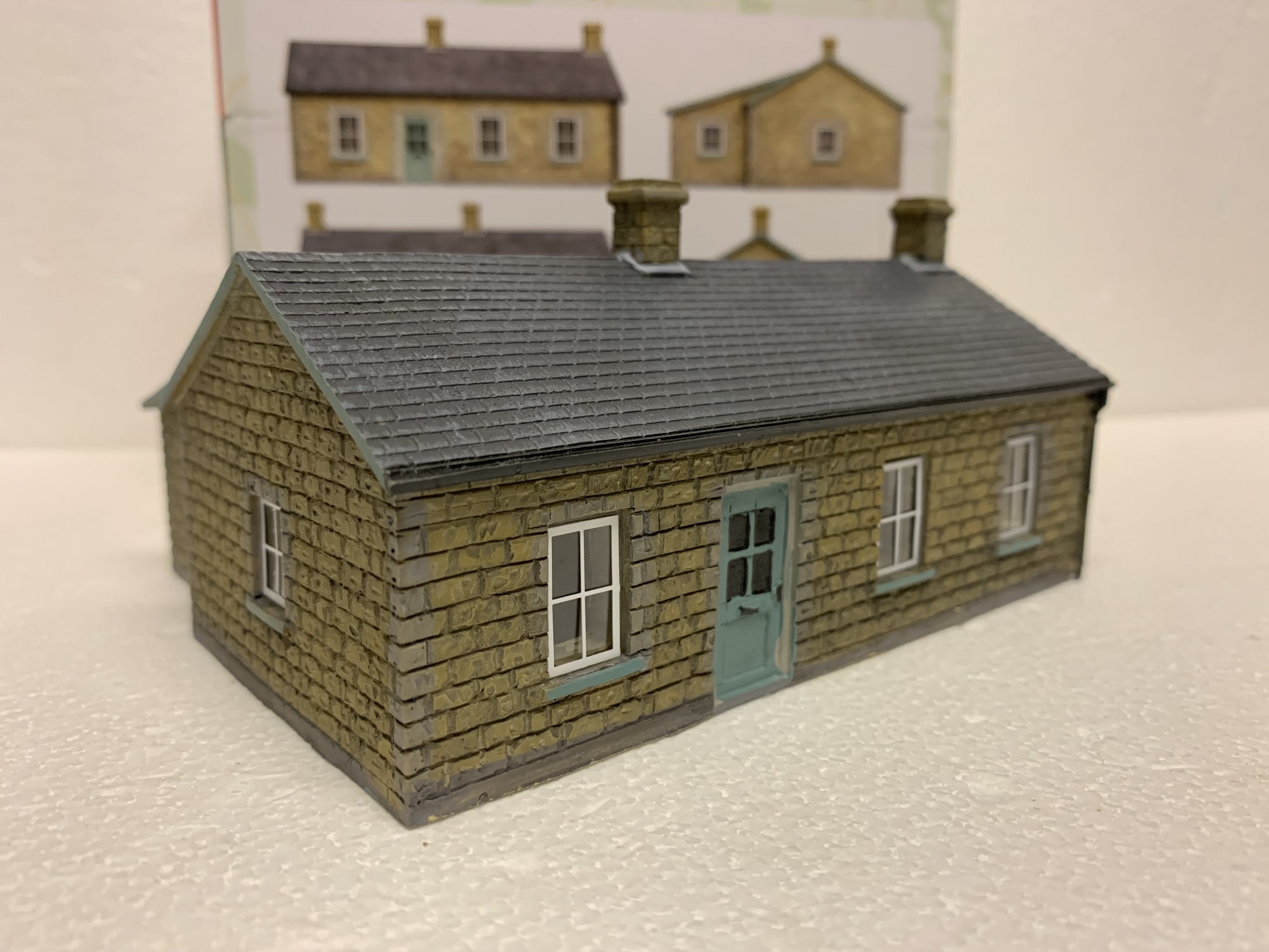 Hornby Skaledale R7266 The Old Refactory