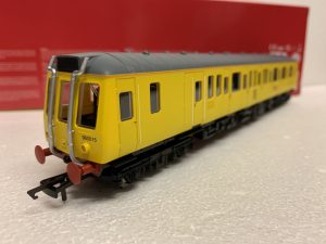 Hornby Railroad R3915 Network Rail Class 121 No.960015