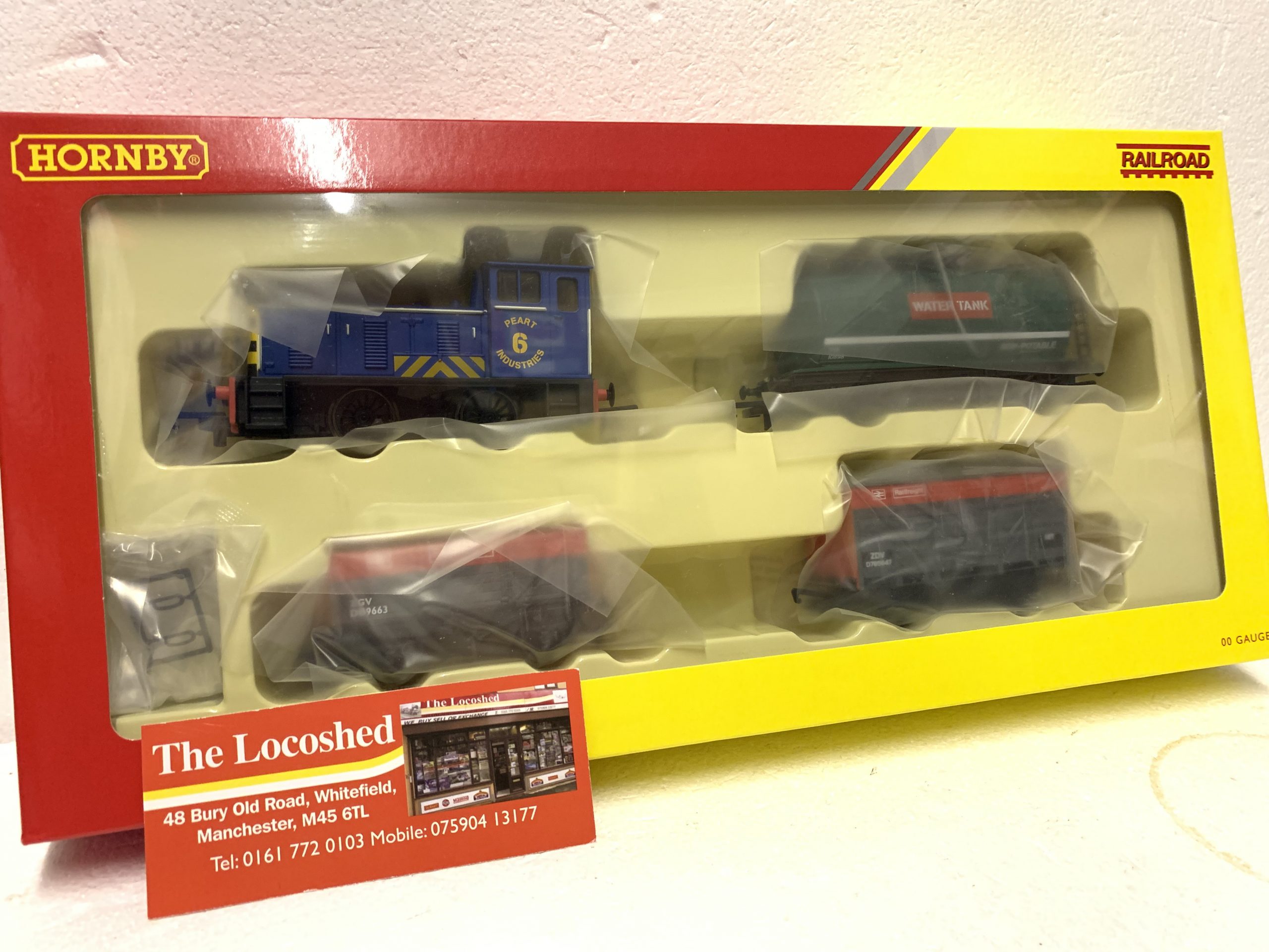 Hornby R30036 Railroad Train Pack (Diesel) - Image 4