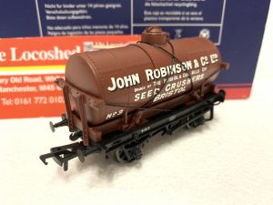 Bachmann 37-683 14 Ton Tank Wagon John Robinson & Co LTD.