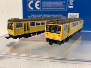 Dapol 2D-142-002 142042 N gauge Class 142 Merseyrail
