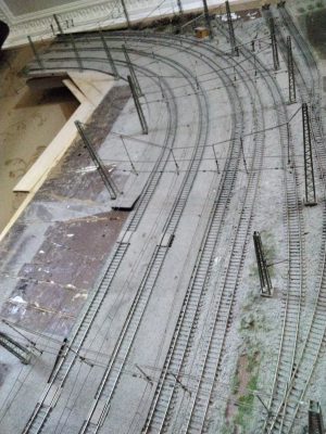 Model Railway  HO/OO Gauge spares or Repairs with Catenary 8ft x 5ft U shape