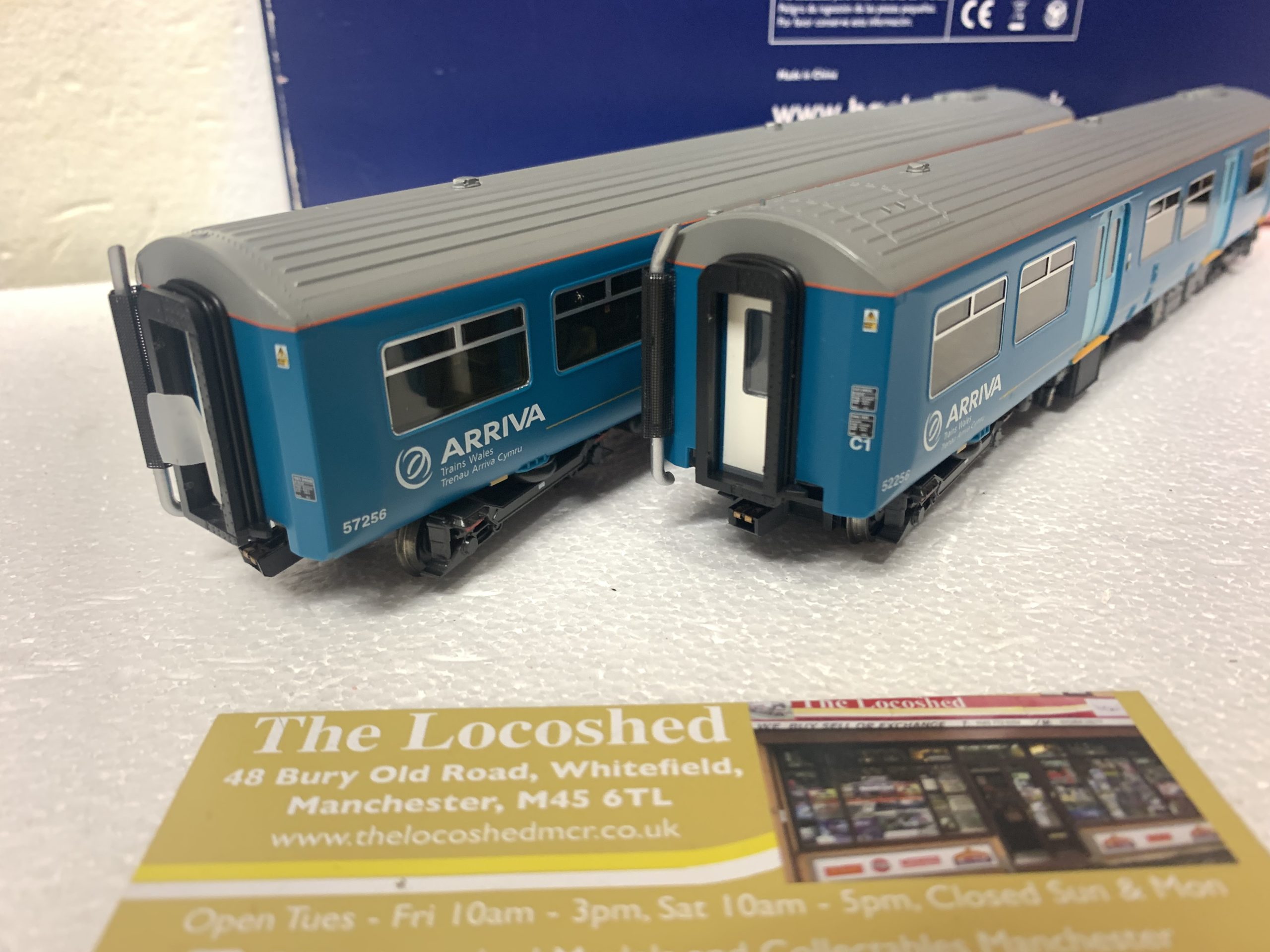 Bachmann 32-935 Class 150/2 DMU 2 Car 'Arriva Trains Wales/Trenau Arriva Cymru - Image 2