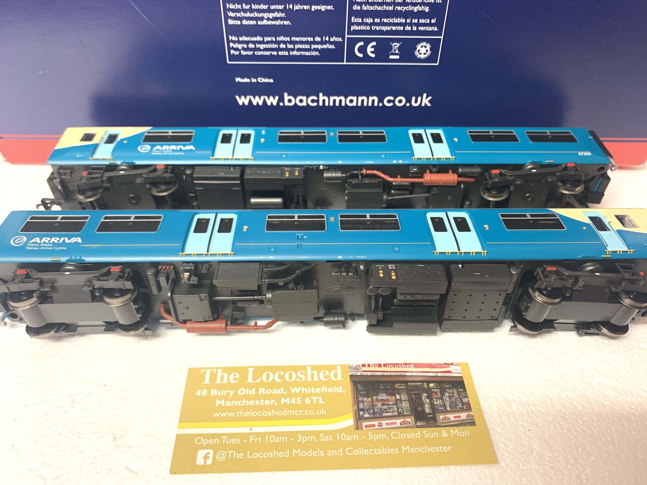 Bachmann 32-935 Class 150/2 DMU 2 Car 'Arriva Trains Wales/Trenau Arriva Cymru - Image 3