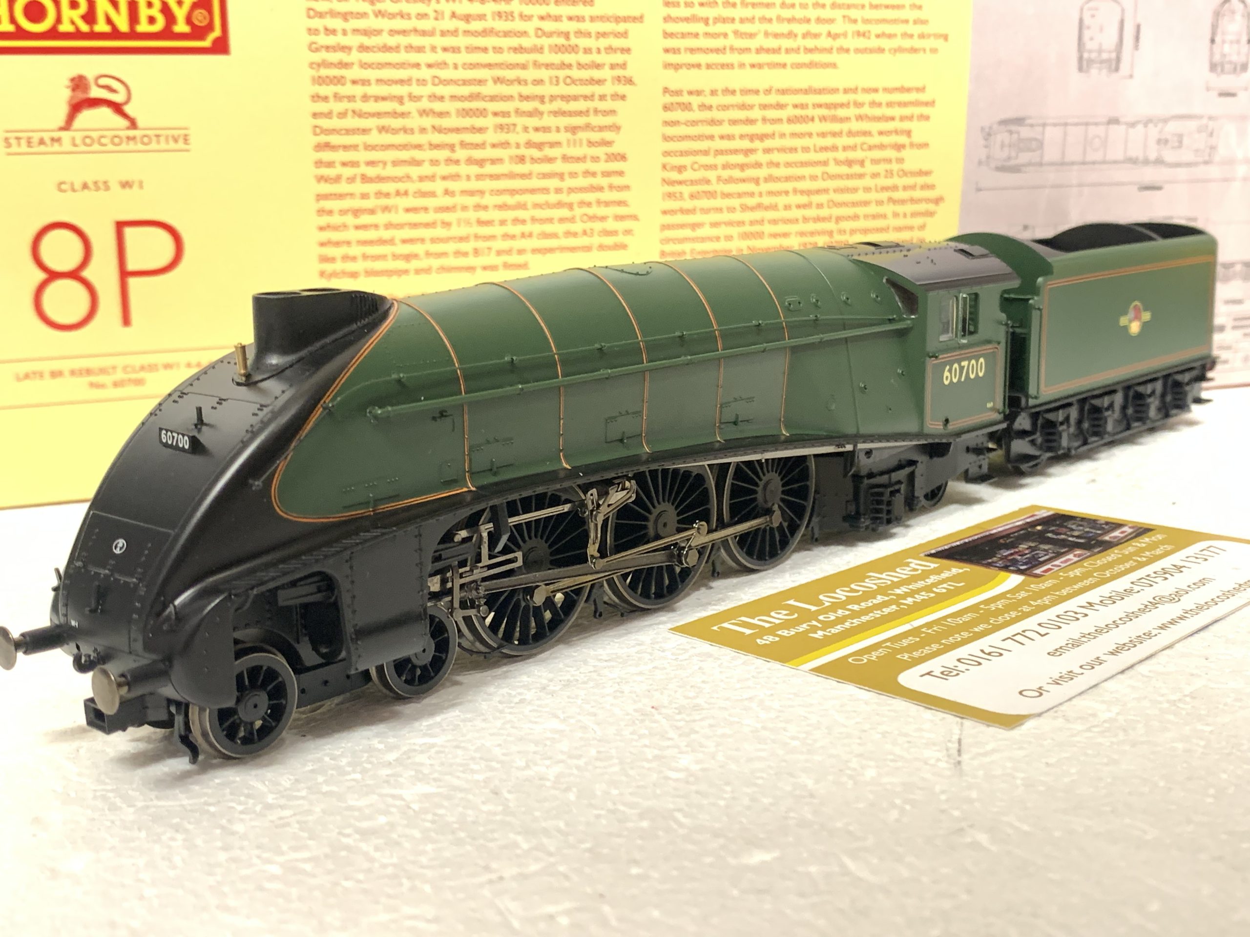 Hornby R3980 Late BR Rebuilt Class W1 4-6-4 No.60700