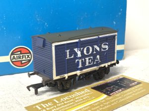 Airfix 12 Ton Van Lyons Tea 54302-0