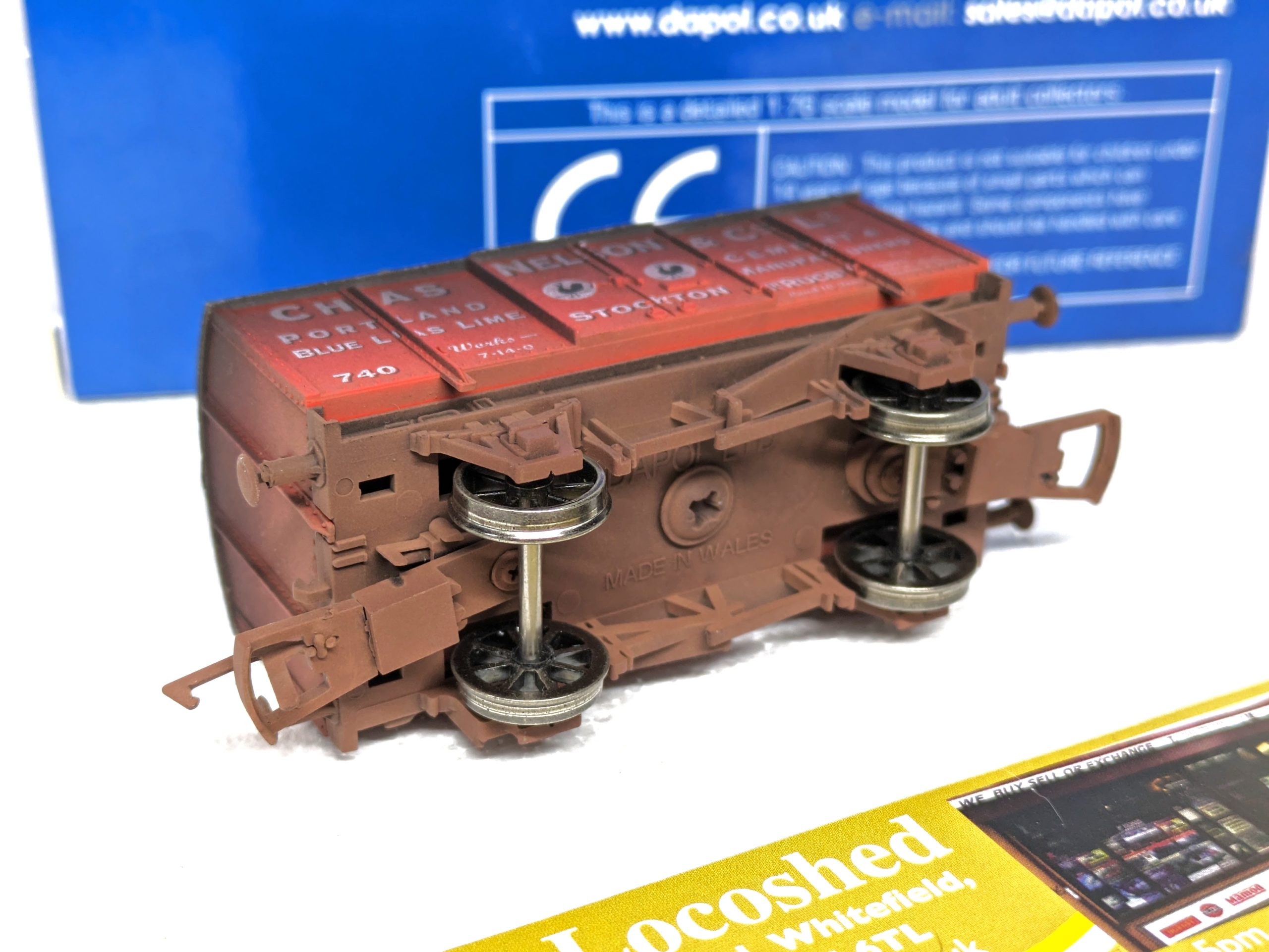 Dapol 4F-013-103 Chas Nelson Gunpowder Van (Weathered) - Image 3