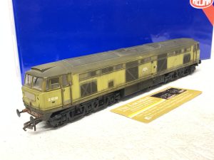 PRO WEATHERED Heljan 5313 Brush 'FALCON' D0280 Lima Green