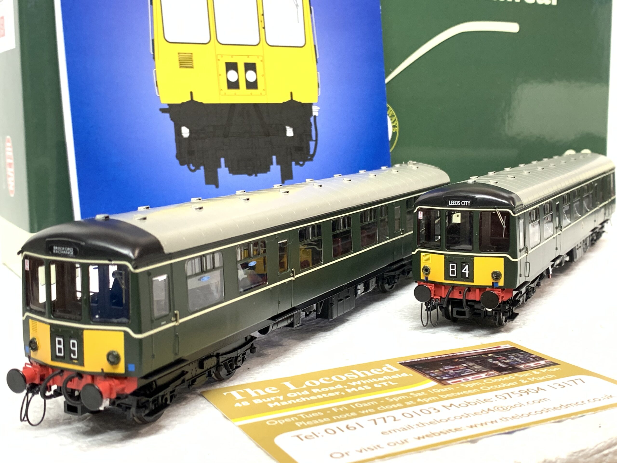 Heljan 1452 BR Dark Green (Small Yellow Panel) BRCW 2-Car DMU E50598+E56189