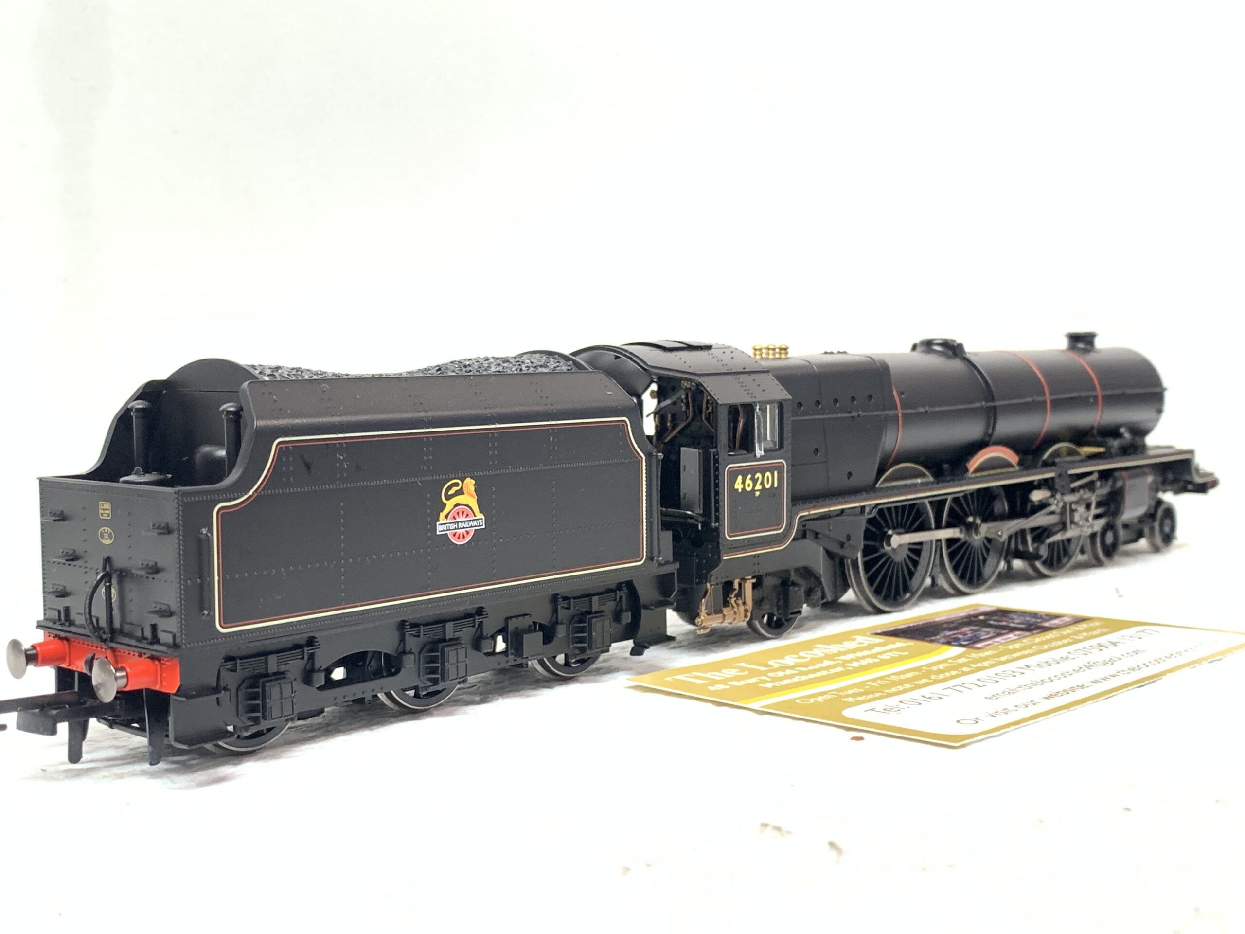 Limited Edition Hornby R1251M 'Celebrating 100 Years of Hornby' Train Set - Image 4
