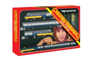 Hornby Railways R1289M BR High Speed Train InterCity 125 Retro Train Set