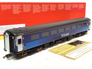 Hornby R4893A BR MK2F 2nd Open Coach '6177'