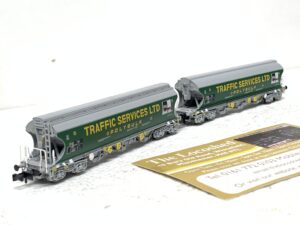Pair of Graham Farish 373-237 Bulk Grain Hopper TRAFFIC SERVICES LRD POLYBULK