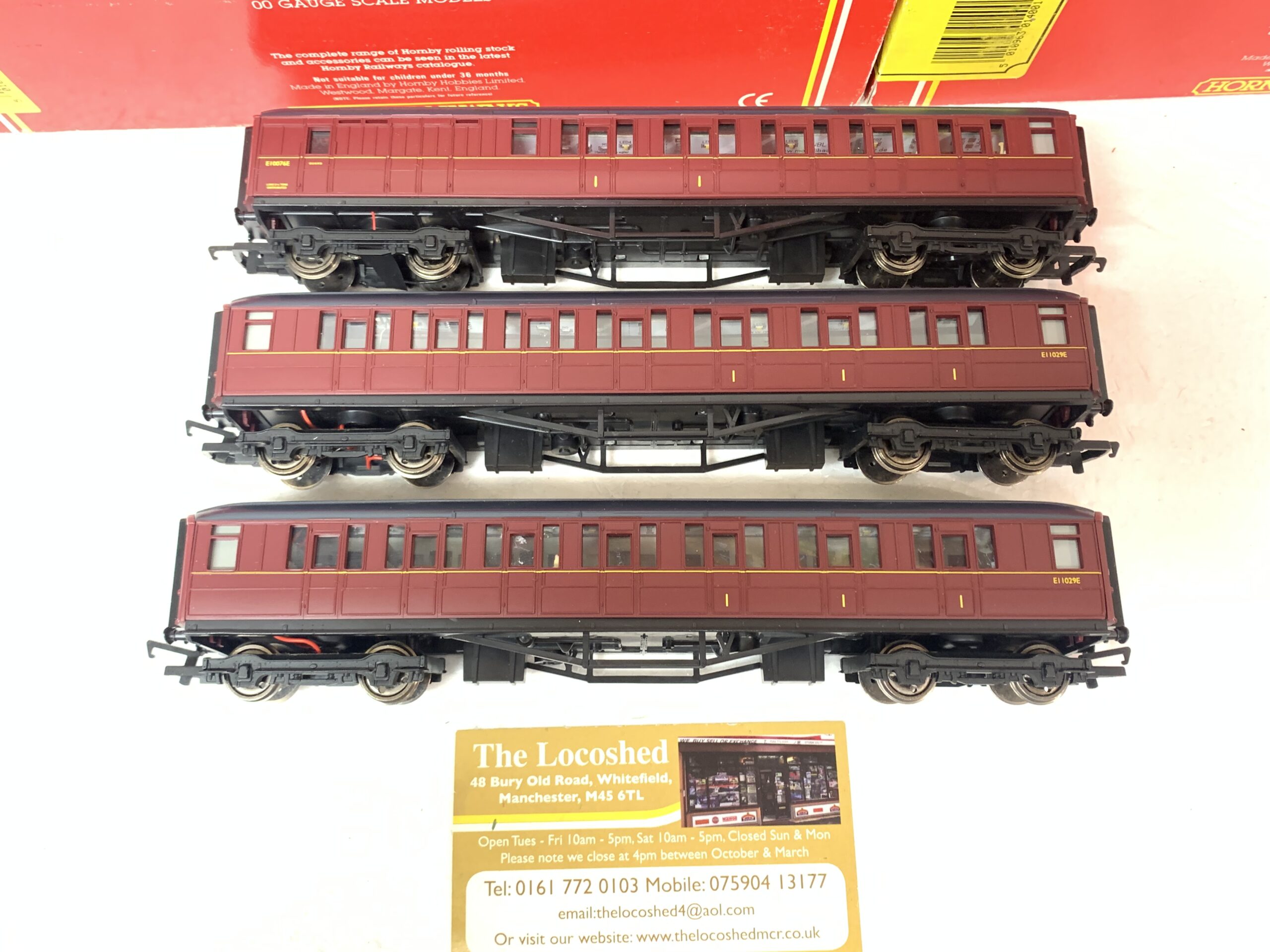 Set of Three, LIGHTS and PASSENGERS FITTED Hornby Gresley Composite Coaches BR Maroon - Image 2