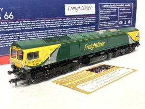 Bachmann 32-981 Class 66 Diesel 66416 Freightliner Powerhaul