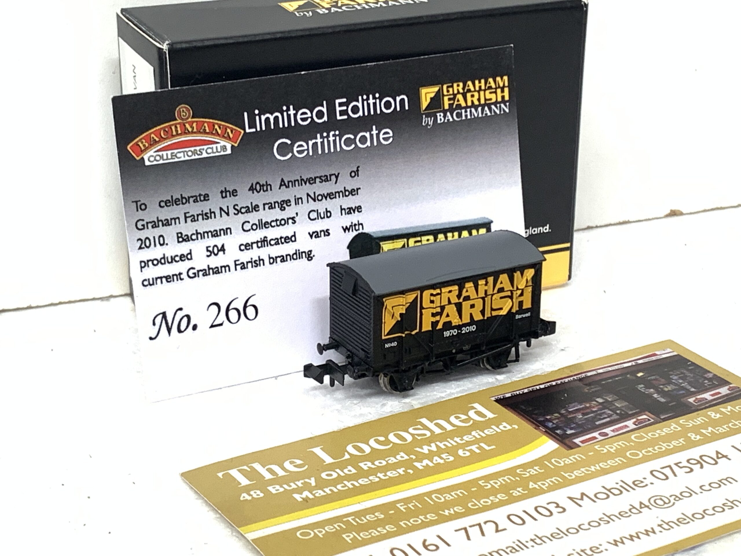 CLUB LIMITED EDITION Graham Farish 377-625K 40th Anniversary Van
