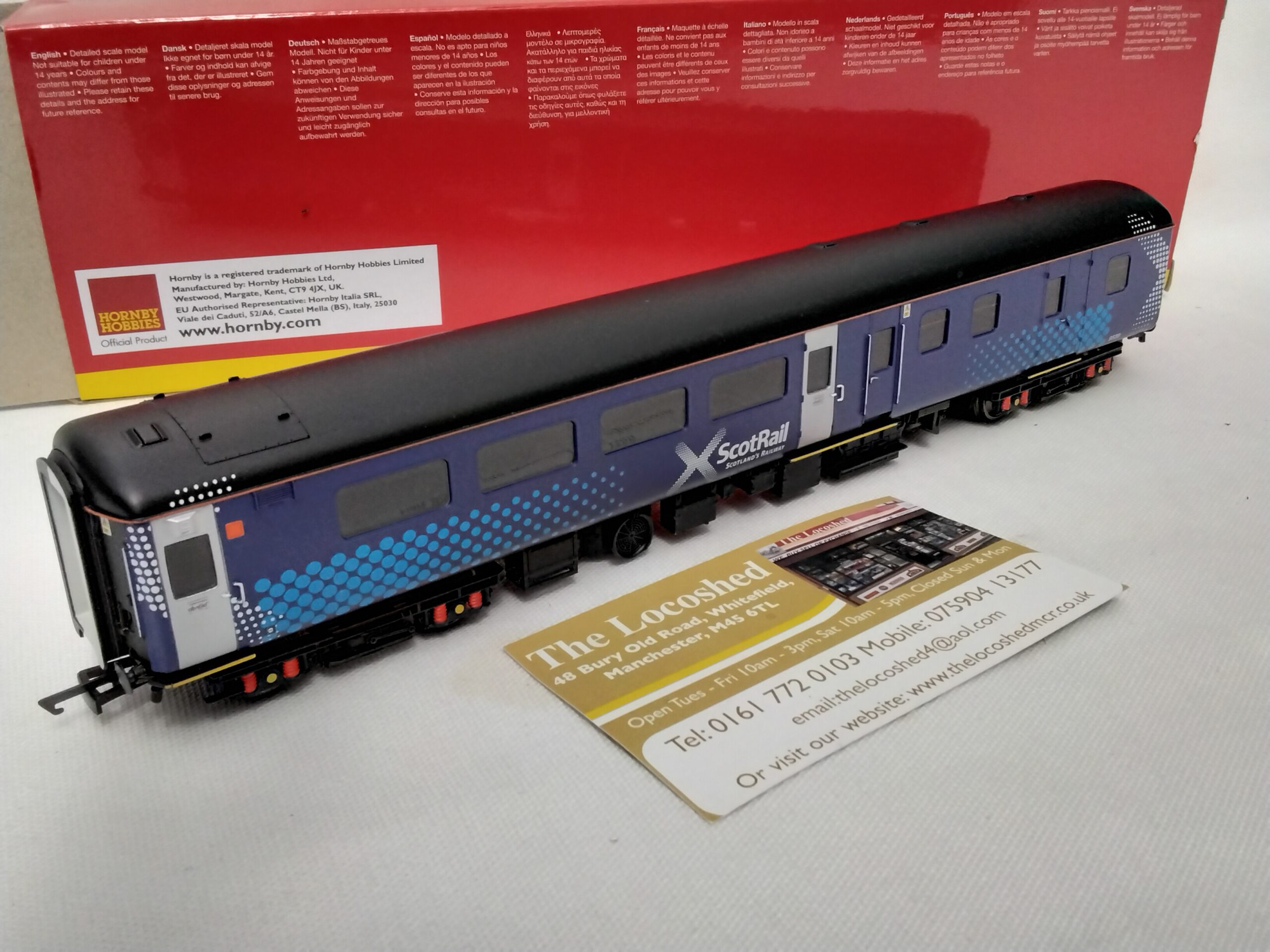 Hornby R4892 Ex BR MKf Brake second Open in Scotrail Livery No 9539 - Image 3