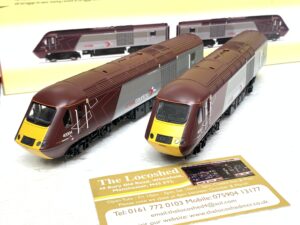 Hornby R3808 Arriva Cross Country Class 43 HST Train Pack