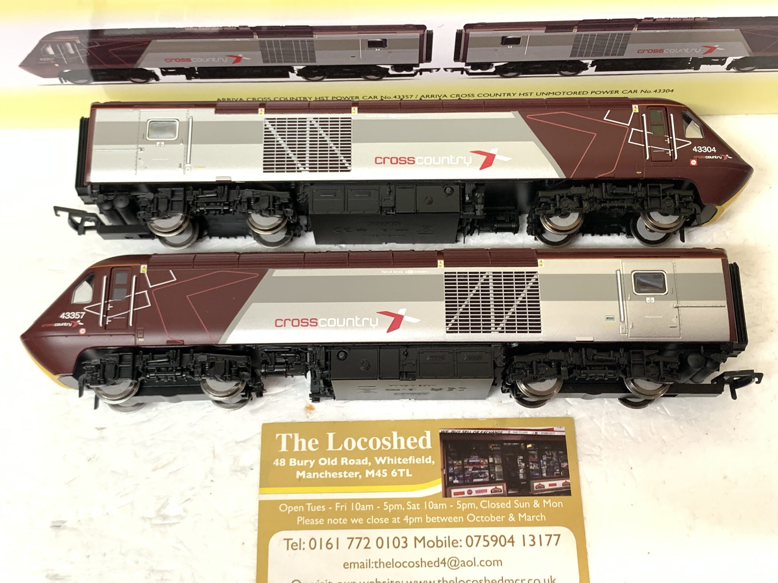 Hornby R3808 Arriva Cross Country Class 43 HST Train Pack - Image 4