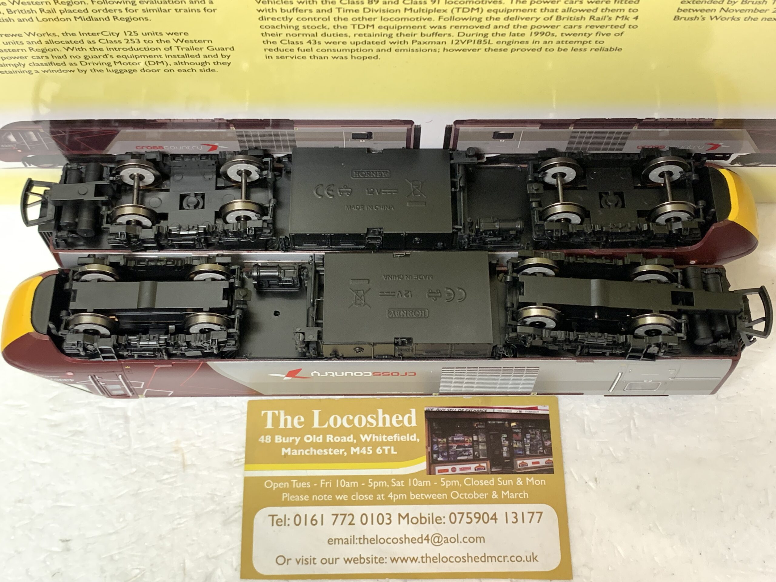 Hornby R3808 Arriva Cross Country Class 43 HST Train Pack - Image 5