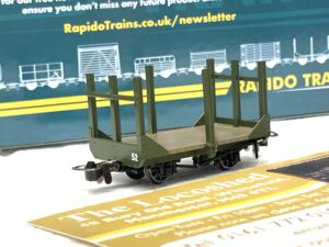 Rapido 990703 009 All-Purpose Wagon Stake Wagon Plain Green no.52