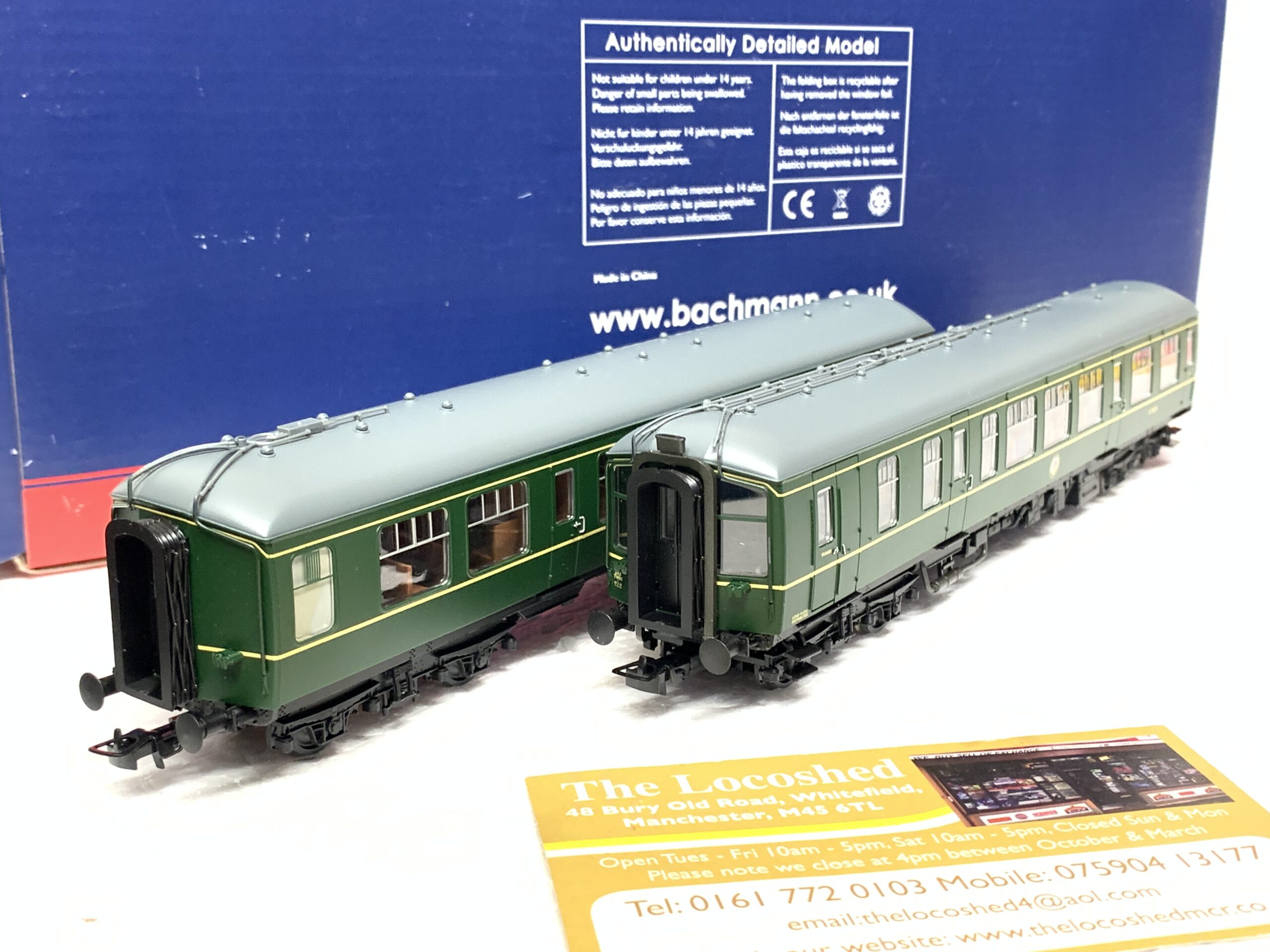 Bachmann 32-516A Derby Lightweight Two Car DMU BR Green with Speed Whiskers - Image 2